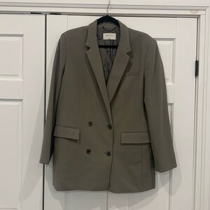 Aritzia Babaton Double Breasted Blazer